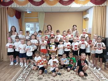 12 августа в детском саду "Родничок" состоялось мероприятие посвященное   Дню физкультурника